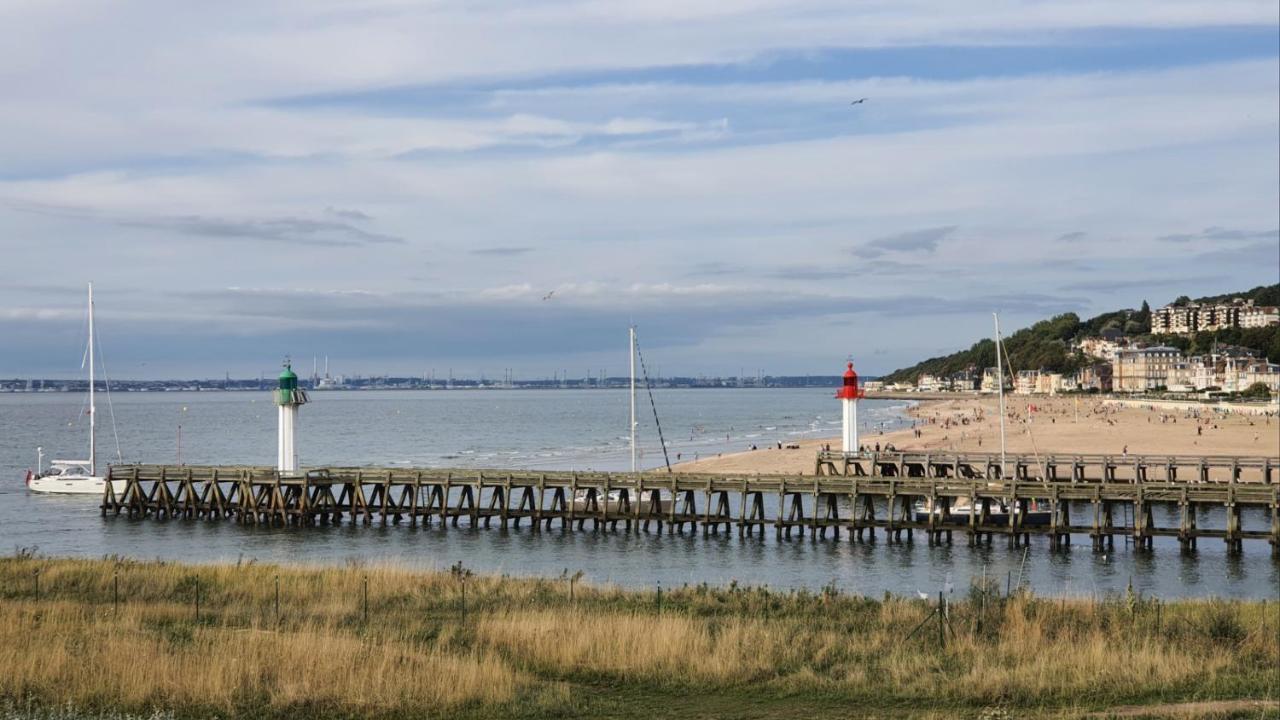 Le Cocooning-Studio Deauville Marina Avec Terrasse Vue Mer Et Plage Exteriér fotografie