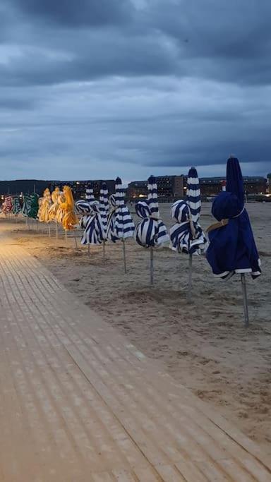 Le Cocooning-Studio Deauville Marina Avec Terrasse Vue Mer Et Plage Exteriér fotografie
