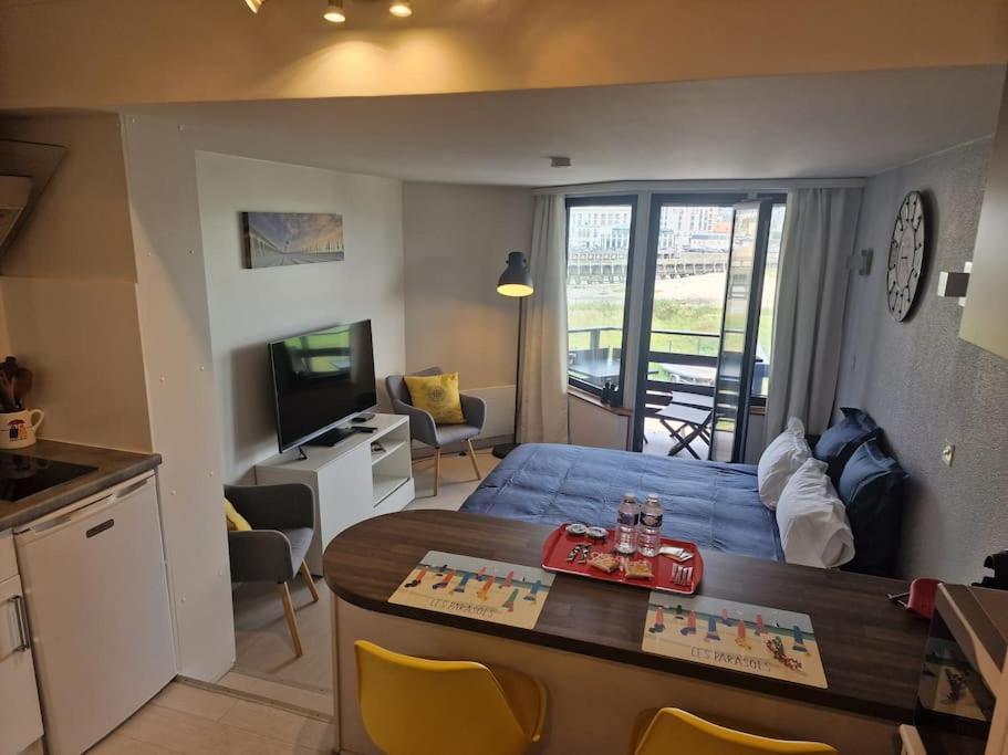 Le Cocooning-Studio Deauville Marina Avec Terrasse Vue Mer Et Plage Exteriér fotografie