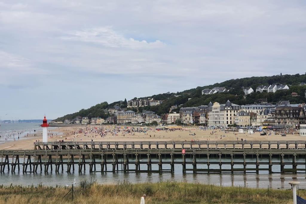 Le Cocooning-Studio Deauville Marina Avec Terrasse Vue Mer Et Plage Exteriér fotografie