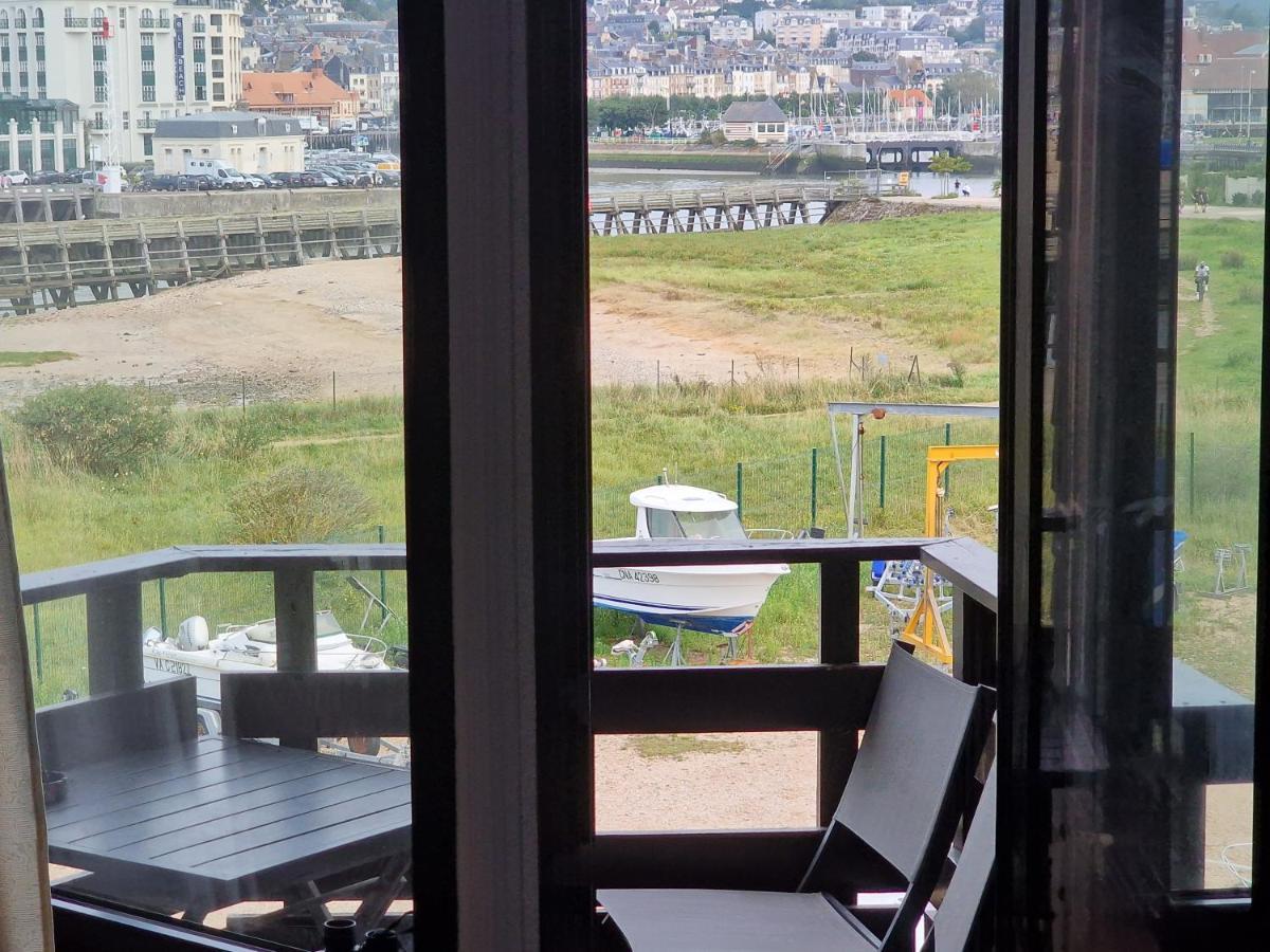 Le Cocooning-Studio Deauville Marina Avec Terrasse Vue Mer Et Plage Exteriér fotografie